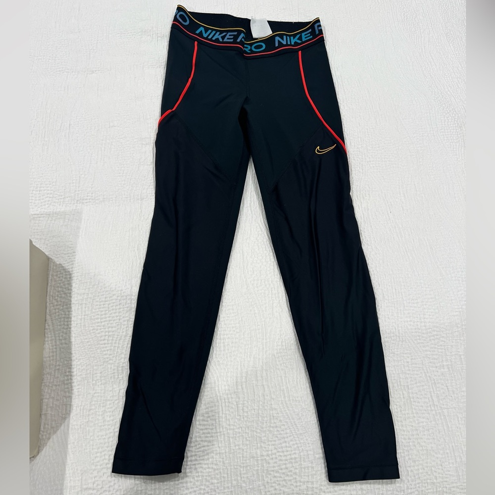 Nike pro leggings